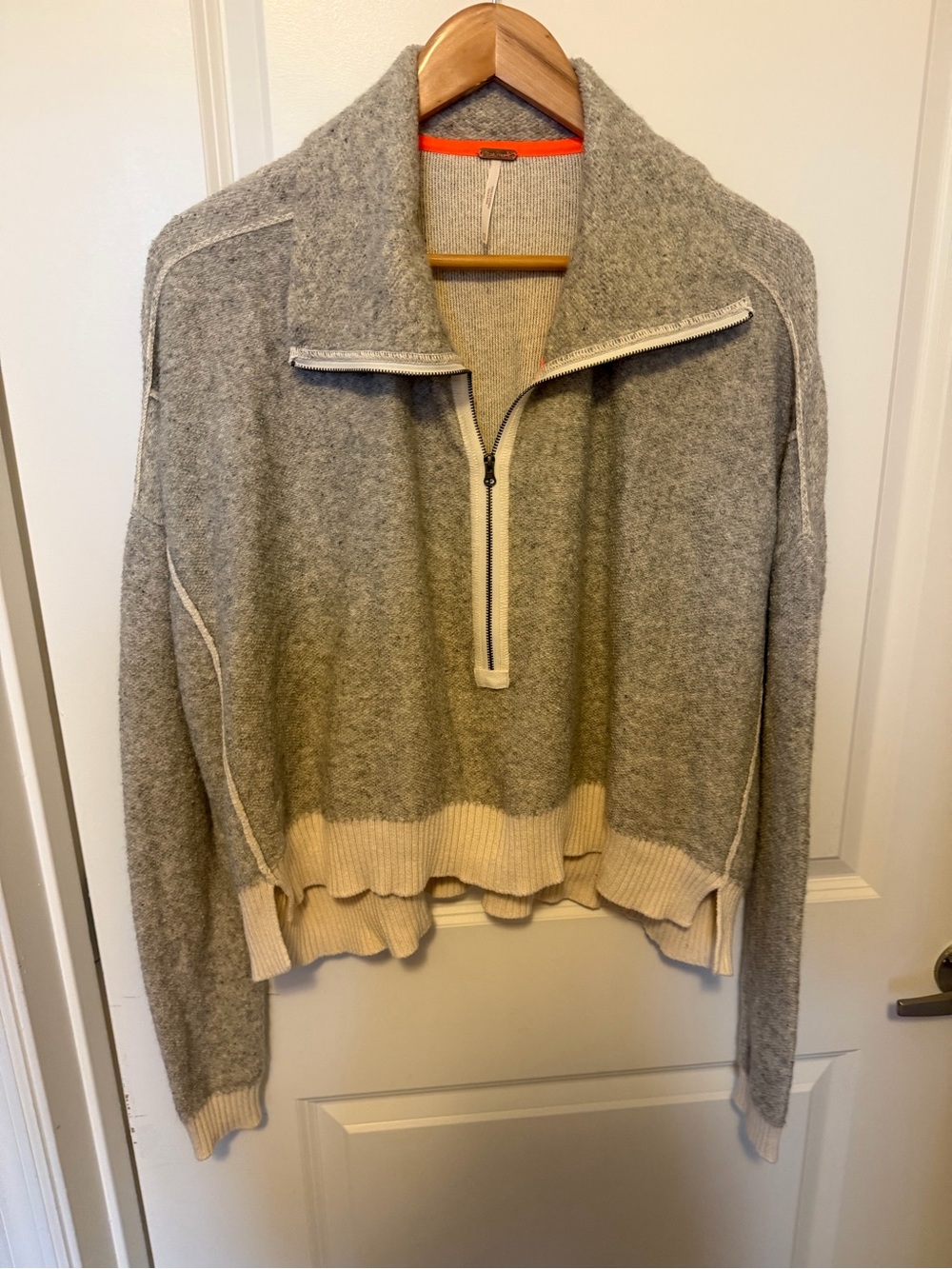 Free People Half-Zip Sweater with Cream Trim. Alpaca & cotton. XS oversized fit